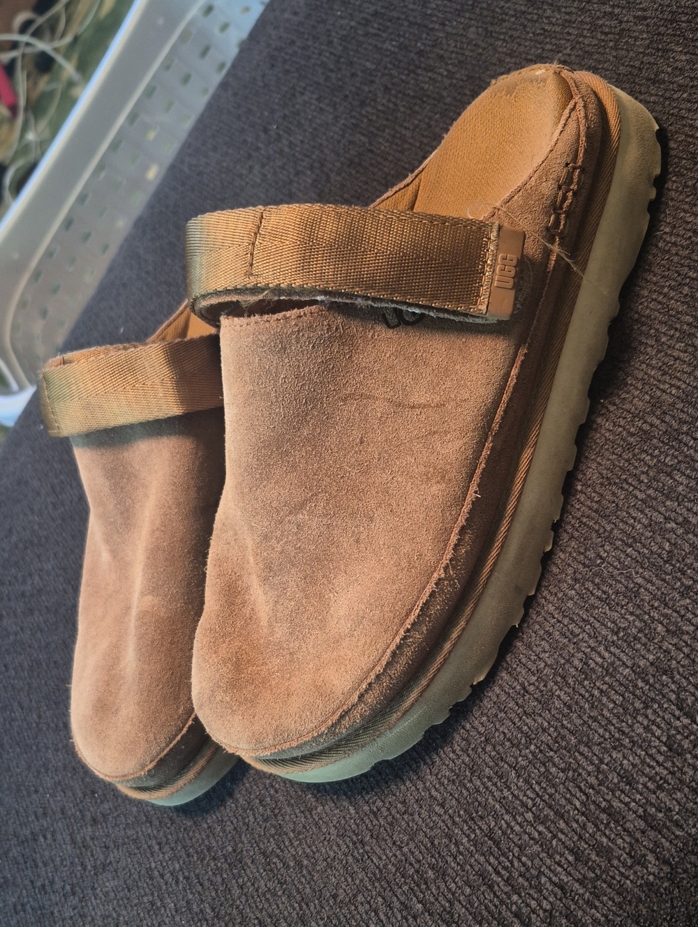 UGG Men’s Brown Suede Slide Clogs